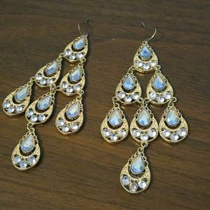 Chandelier earrings